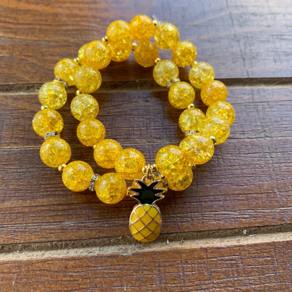 FREE SHIPPING | PINEAPPLE HAND BEADED BRACELET